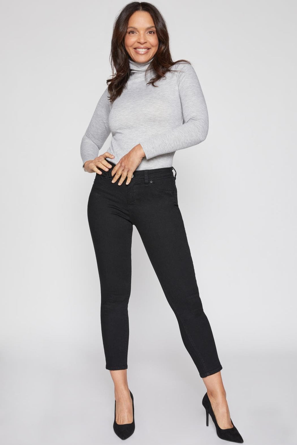 Women's Petite WannaBettaButt Skinny Jean