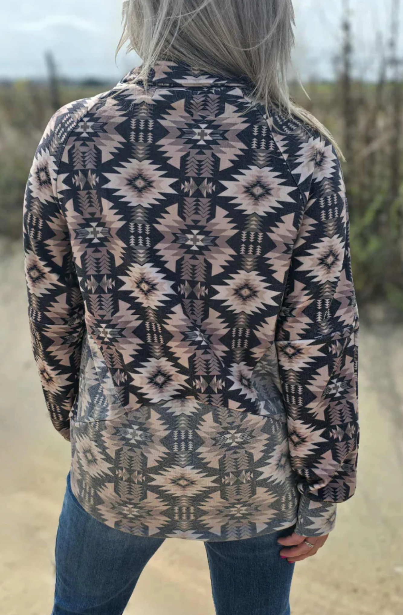 Canyon Echo Pullover
