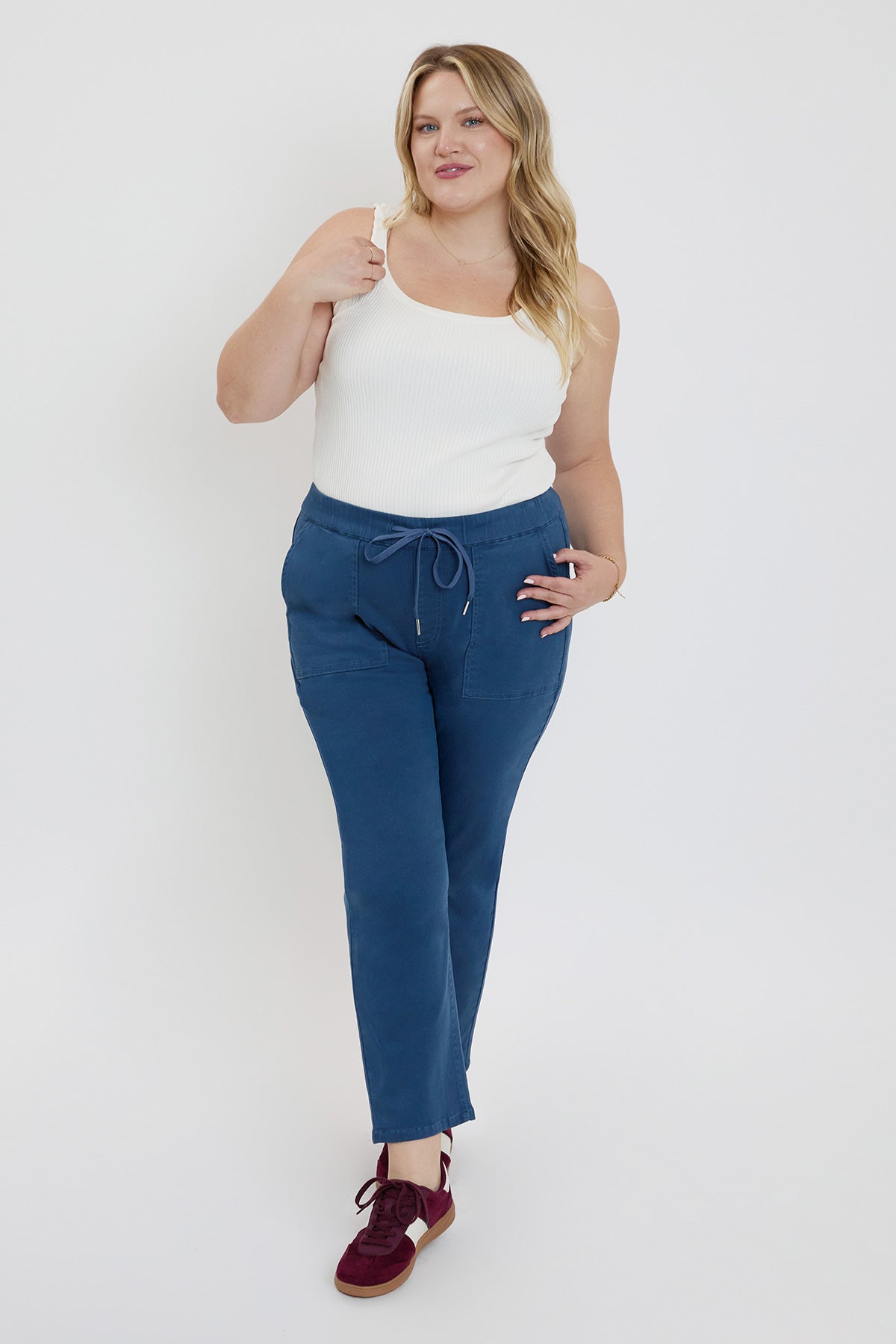 Women's Plus High Rise Pull On Straight  Jogger