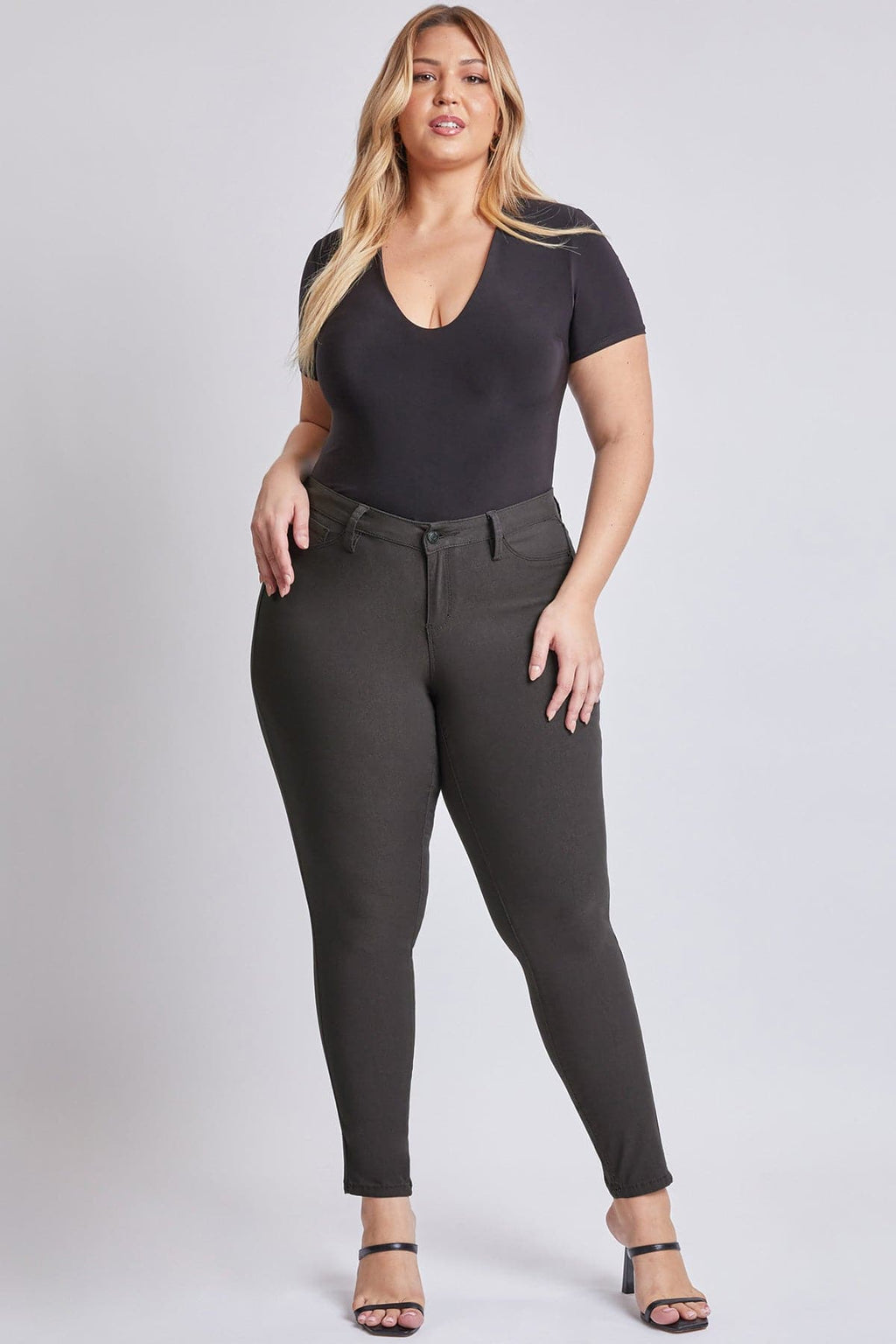 Women's Plus Hyperstretch Skinny Pants