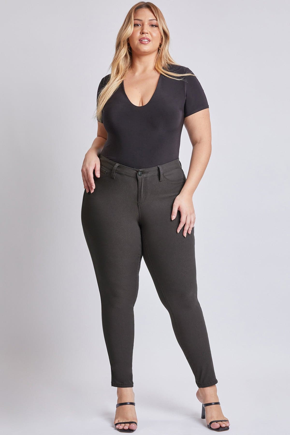 Women's Plus Hyperstretch Skinny Pants