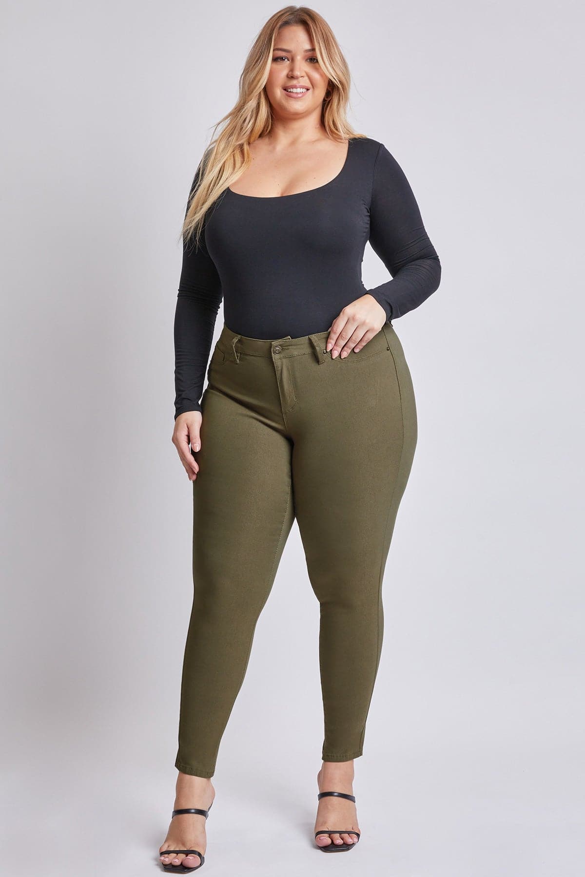 Women's Plus Hyperstretch Skinny Pants