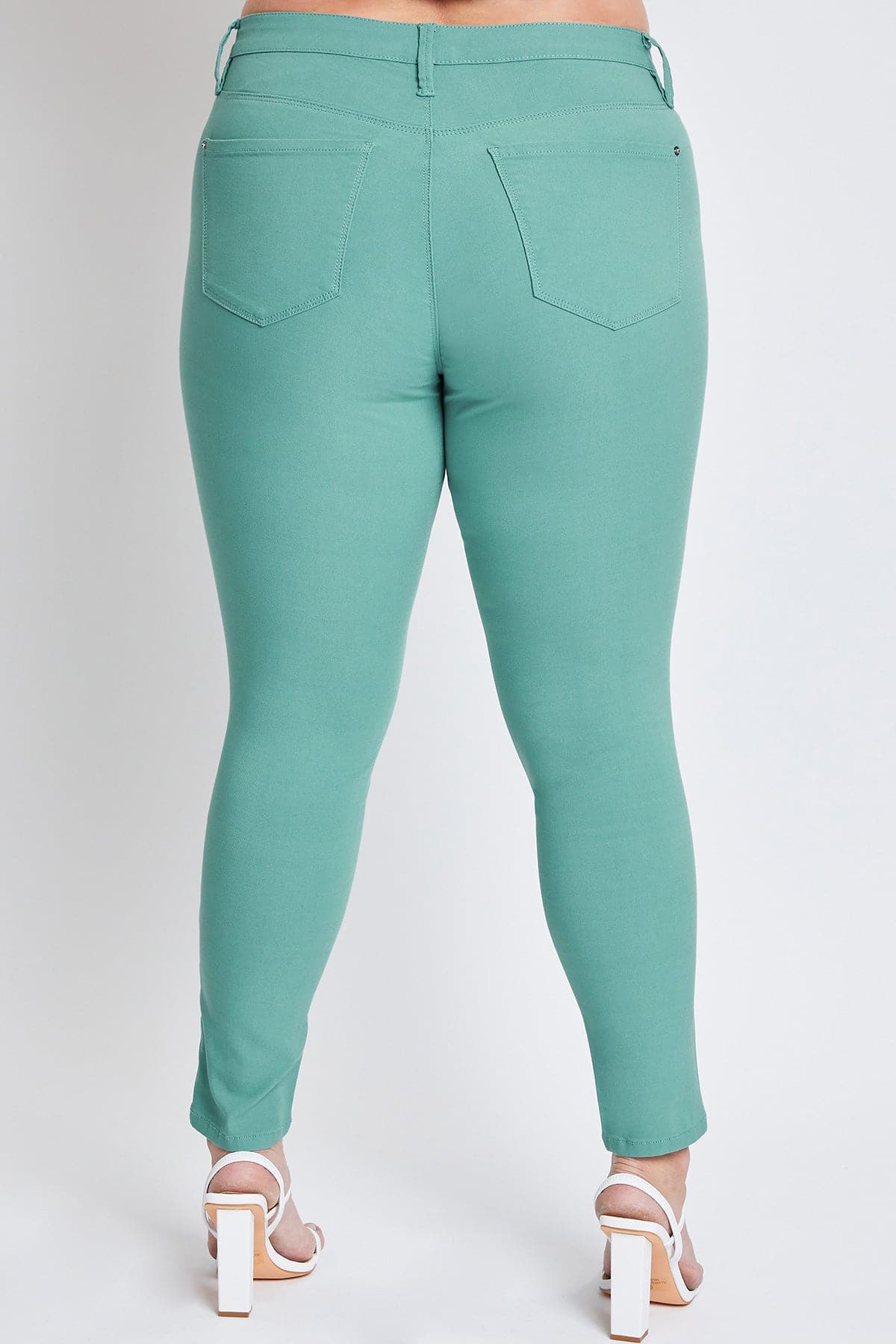 Women's Plus Hyperstretch Skinny Pants
