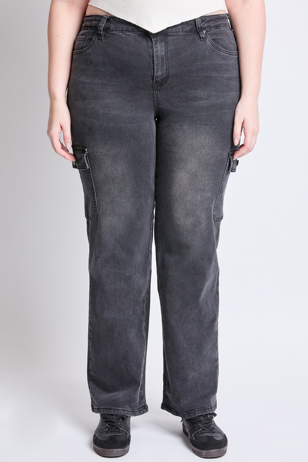 Women's Plus High Rise Wide Leg Skater Cargo Jeans