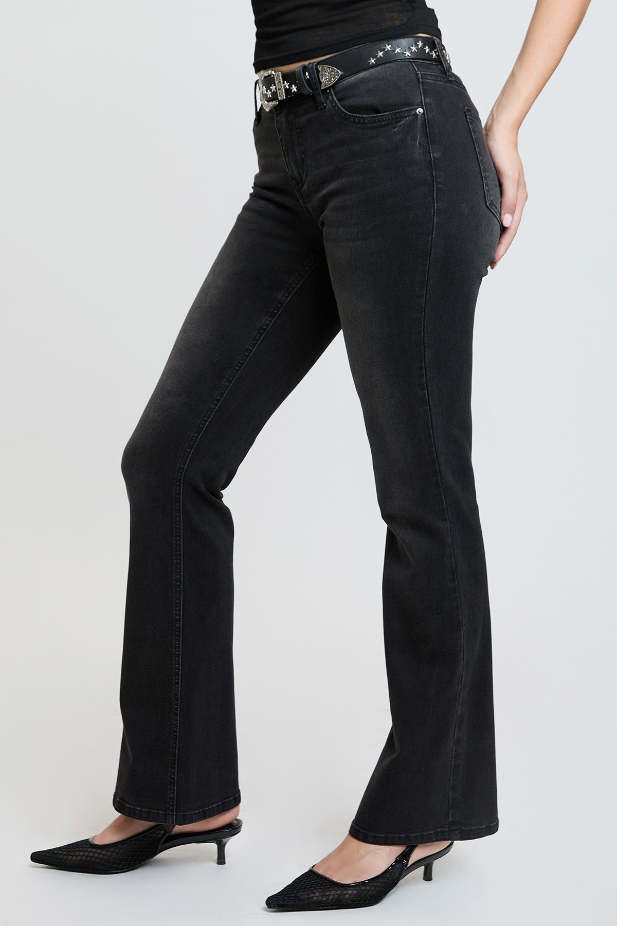 Women's Mid Rise Belted Bootcut Jeans