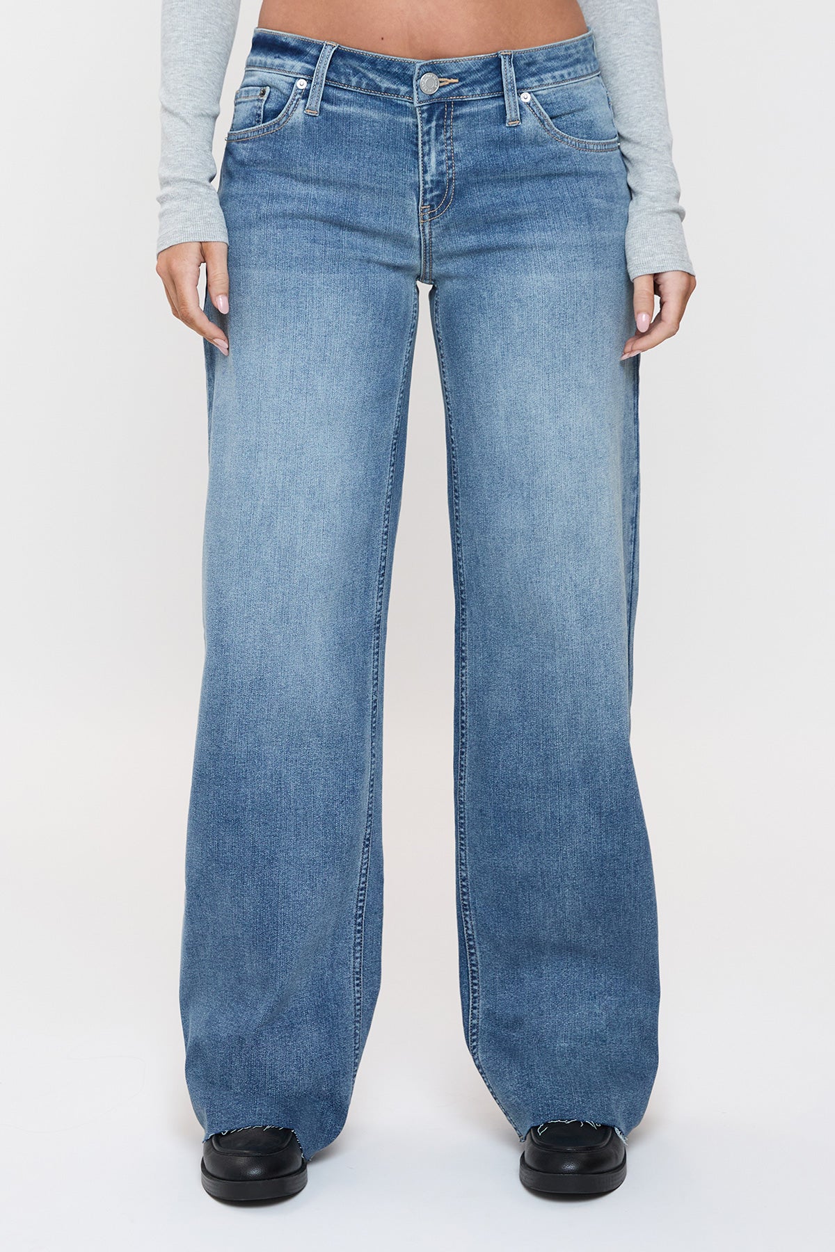 Women's Low Rise Wide Leg Jeans