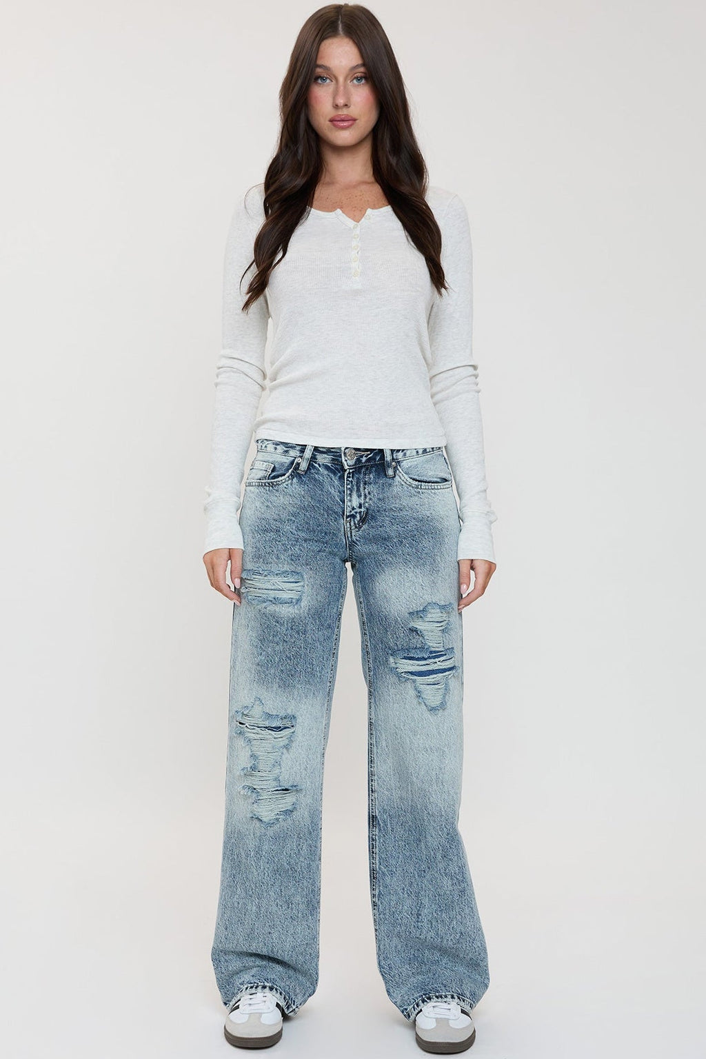 Women's Low Rise Wide Leg Rigid Jeans