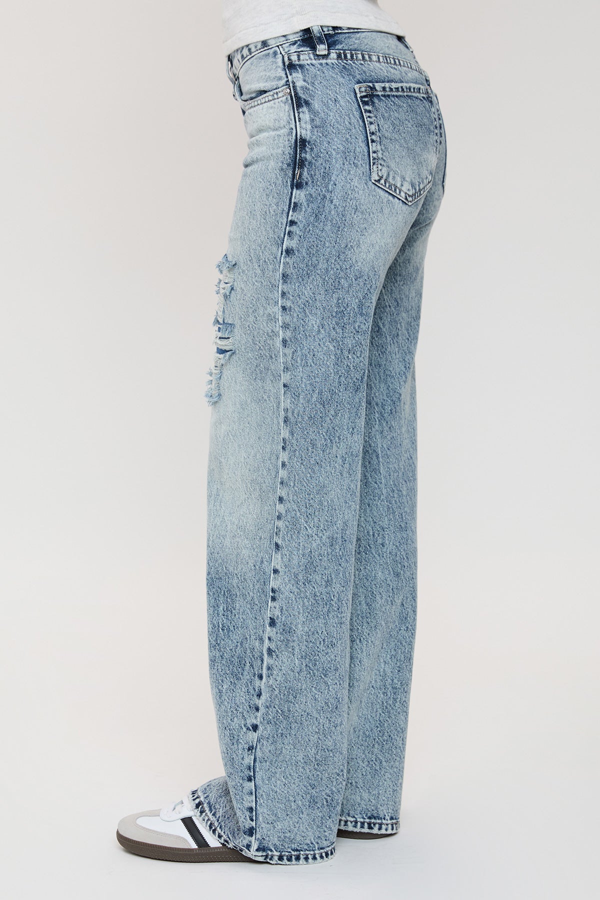 Women's Low Rise Wide Leg Rigid Jeans