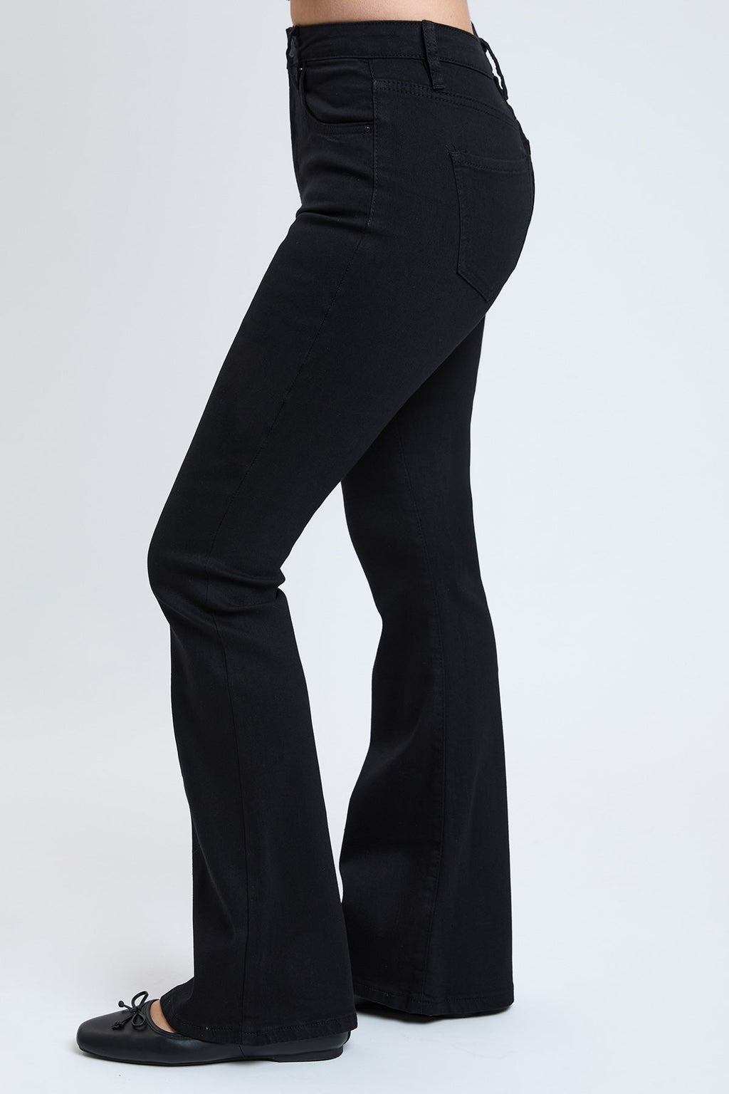 Women's Essential Flare Jeans