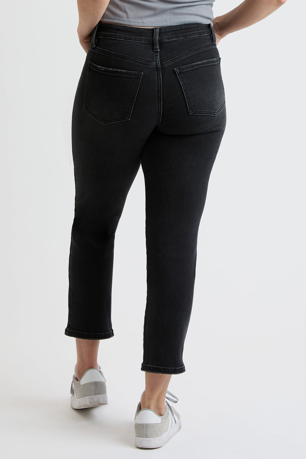 Women's Premium Stretch Cropped Slim Straight Jeans