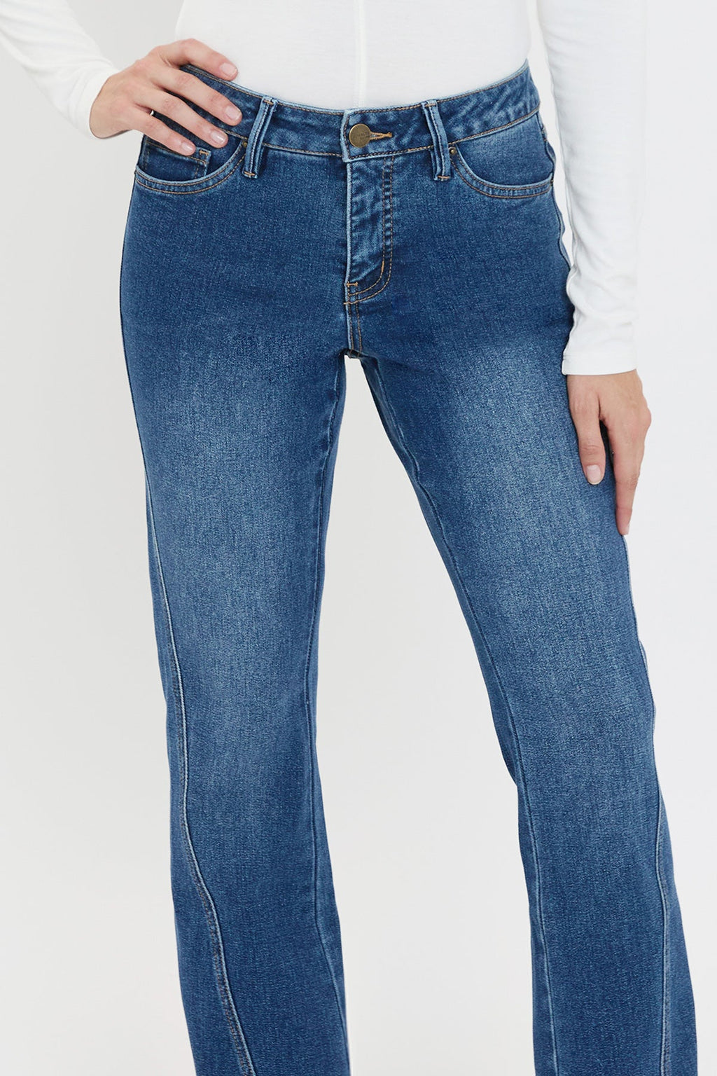 Women's Curve Seam Flare Jeans