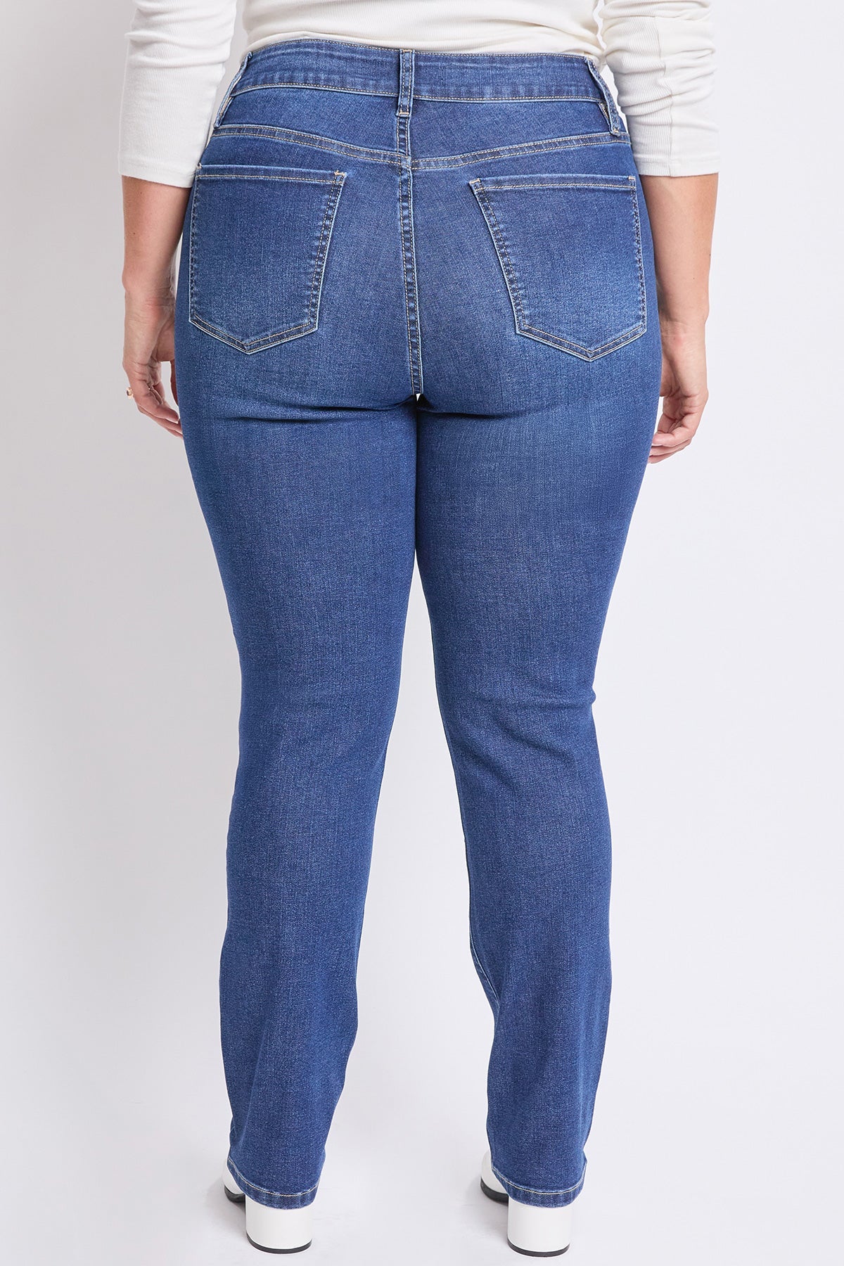 Women's Plus High Rise Basic 5 Pocket Straight  Jeans