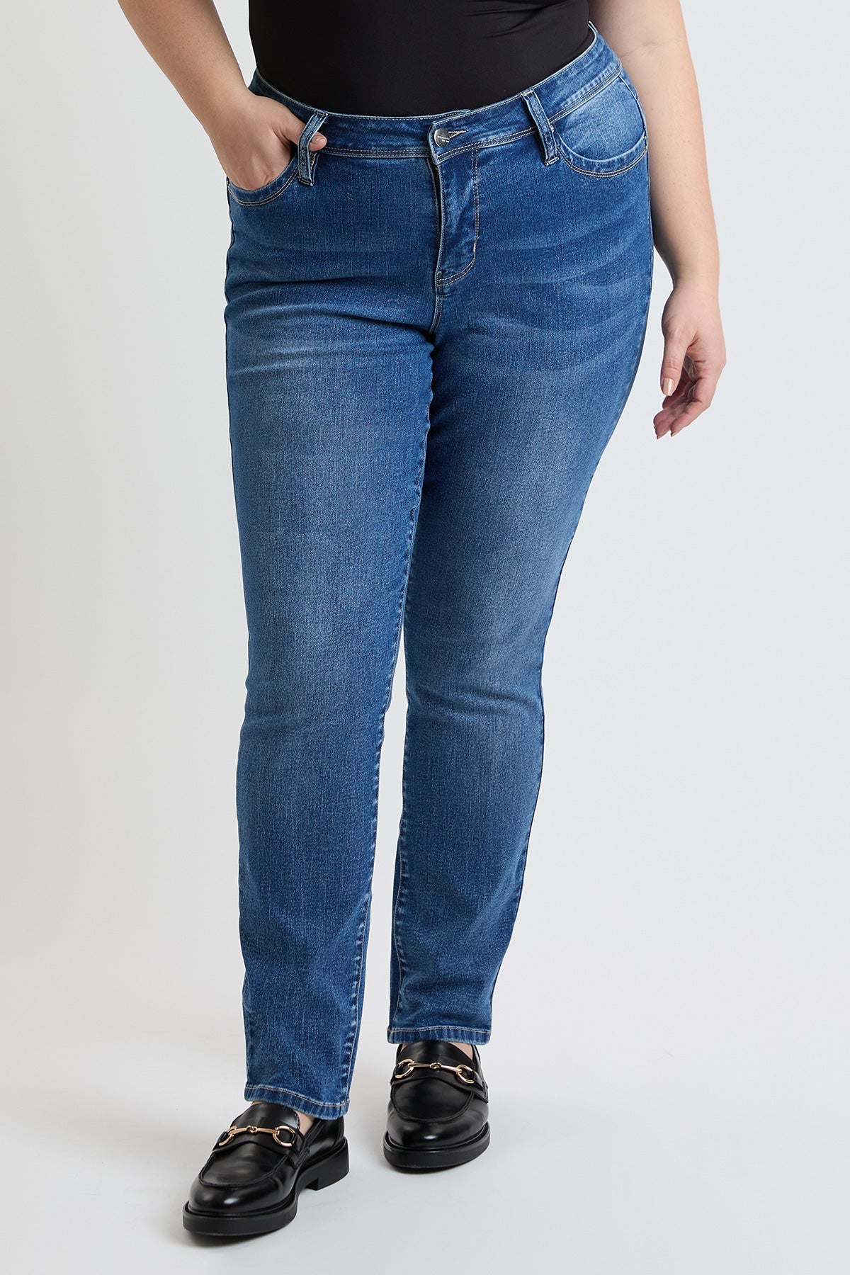Women's Plus High Rise Curve Confidence  Straight  Jeans