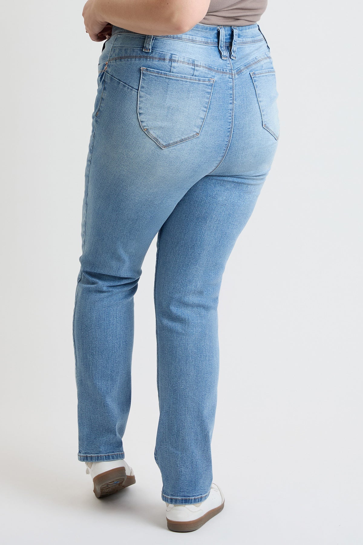 Women's Plus High Rise Curve Confidence  Straight  Jeans