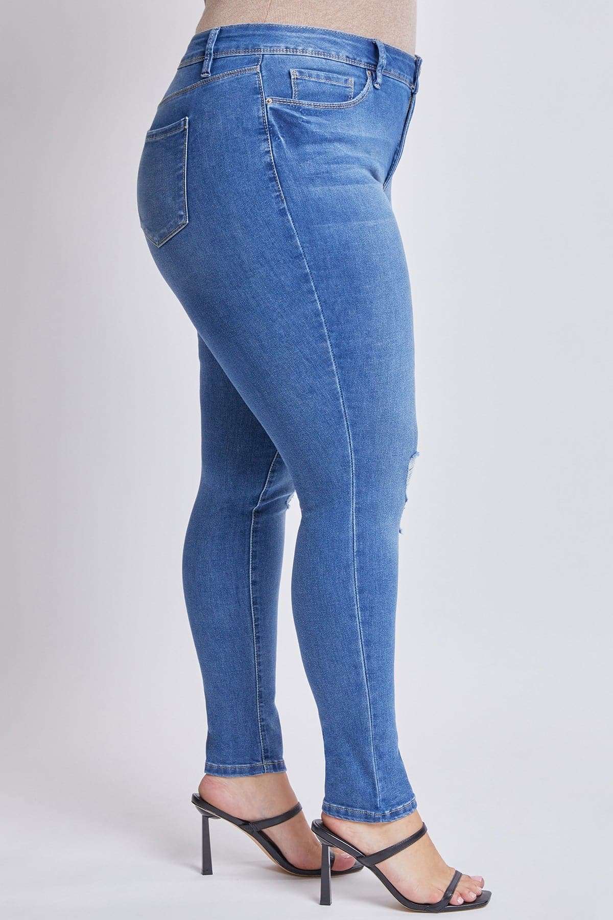 Women's Plus Size Essential High Rise Skinny Jean