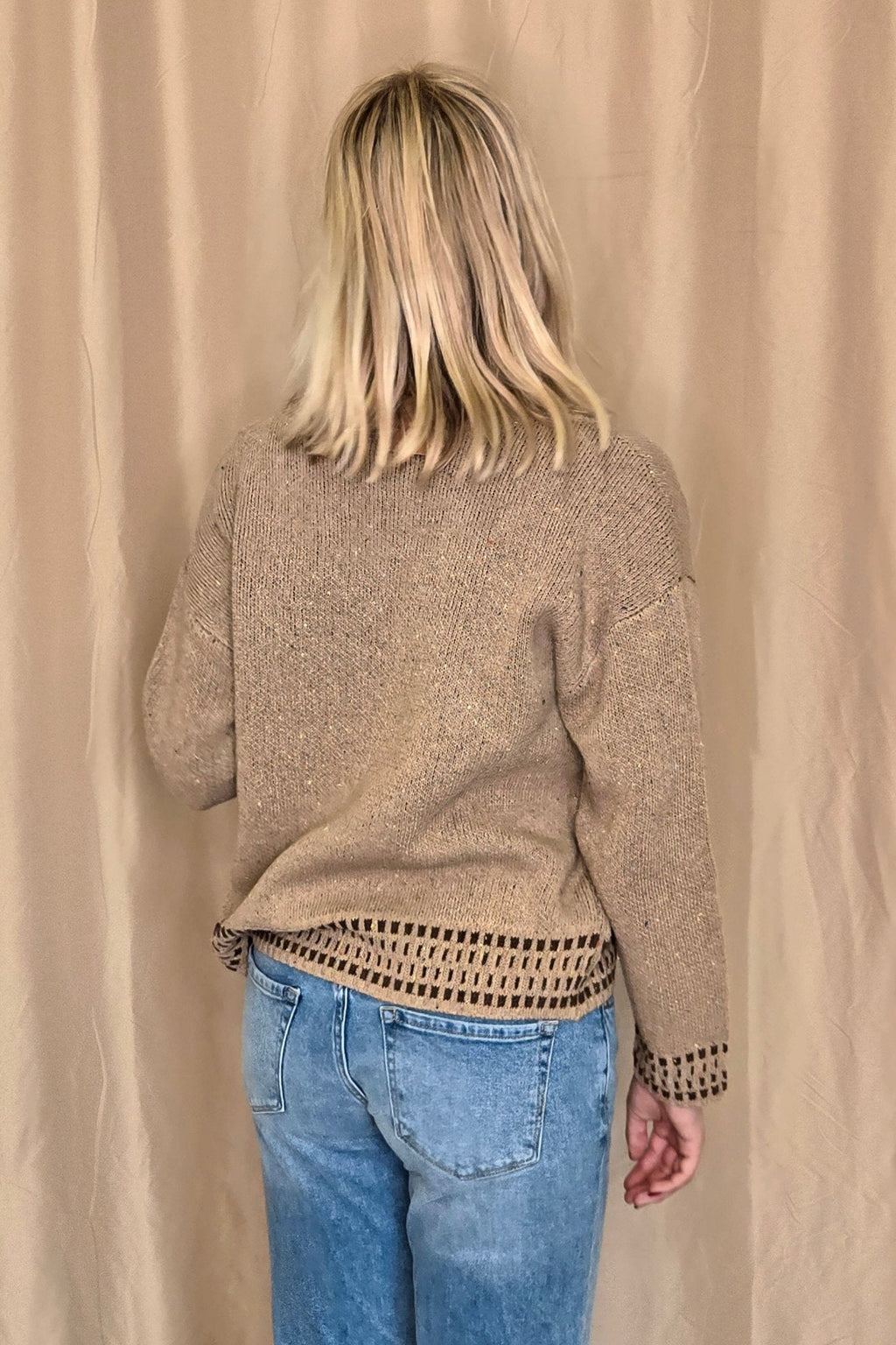 Horse Jacquard Long Long Sleeve Knit Sweater - Tan or Charcoal