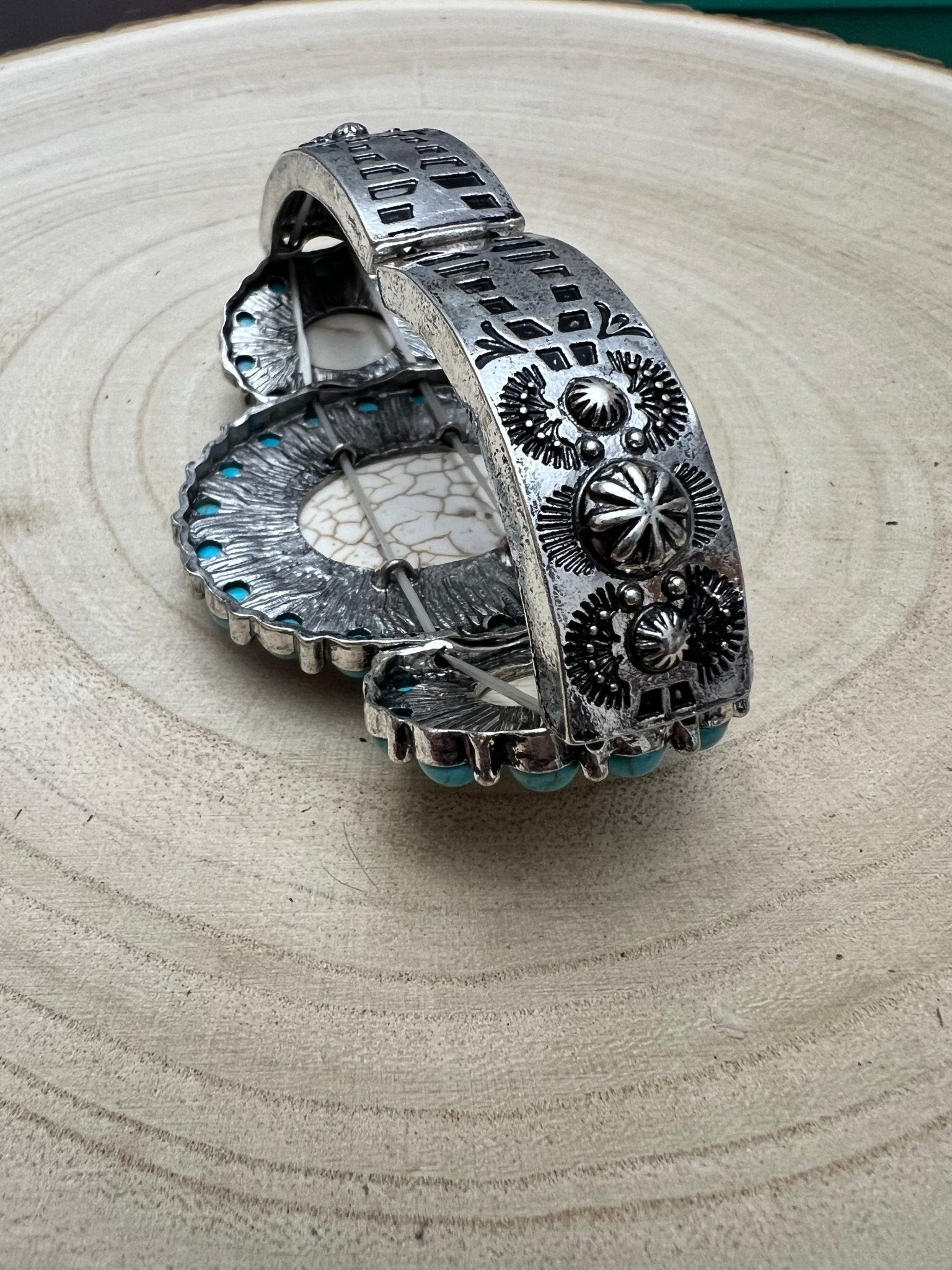 Large Western Faux Turquoise and White Buffalo Stretch Cuff Bracelet