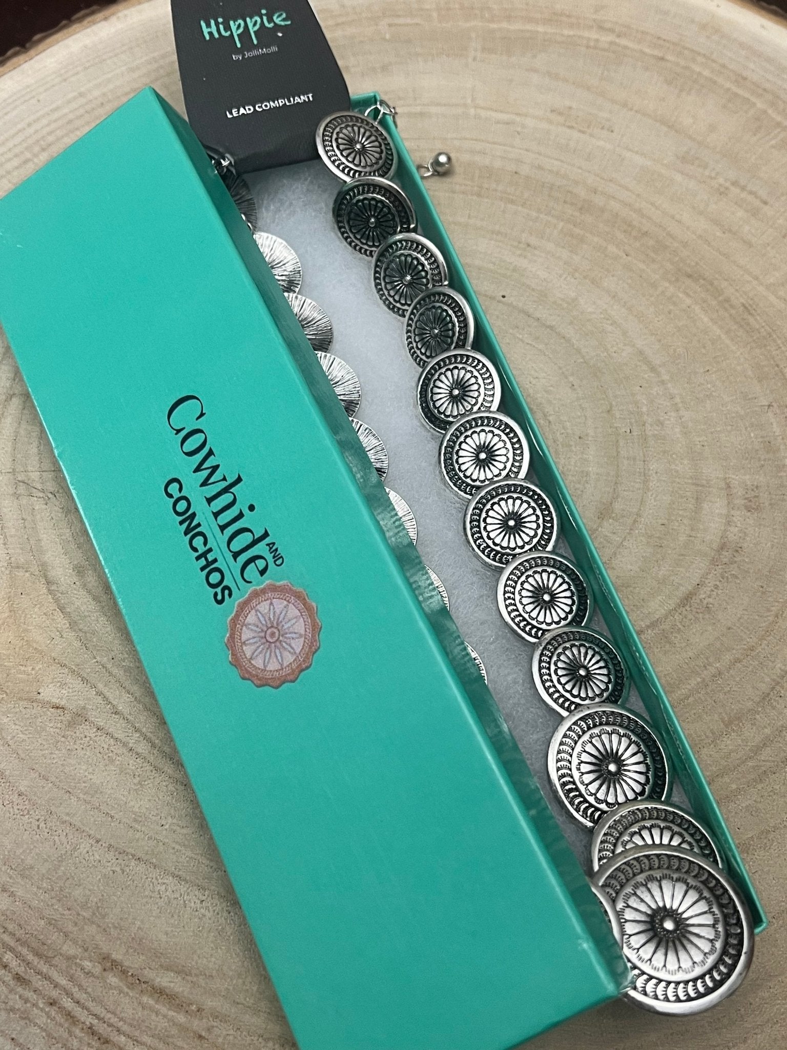 Overlapping Concho Necklace - 18 inch